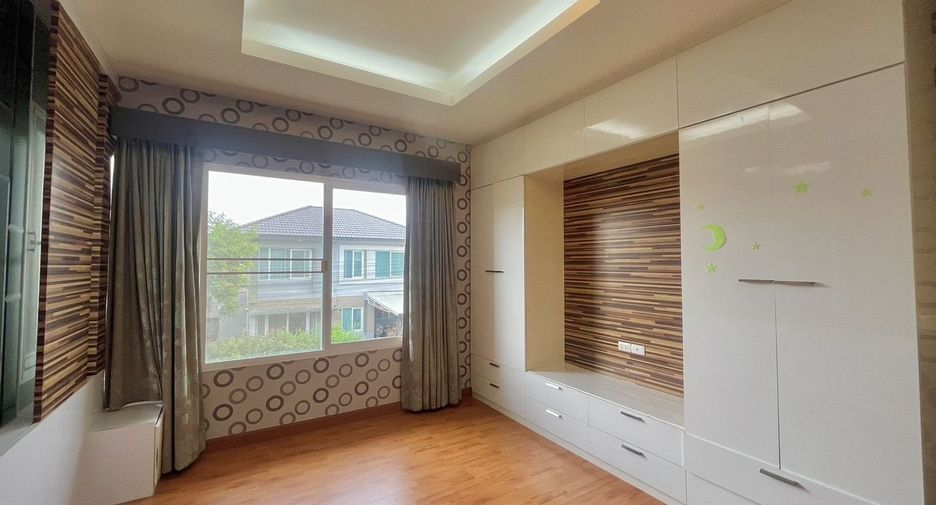 For sale 3 bedrooms house in Pak Kret, Nonthaburi