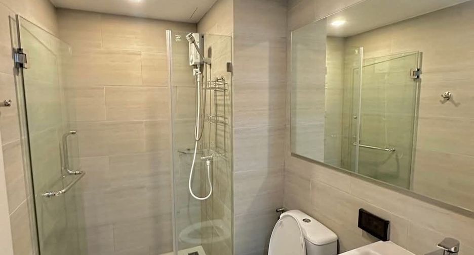 For rent 1 bed condo in Mueang Rayong, Rayong