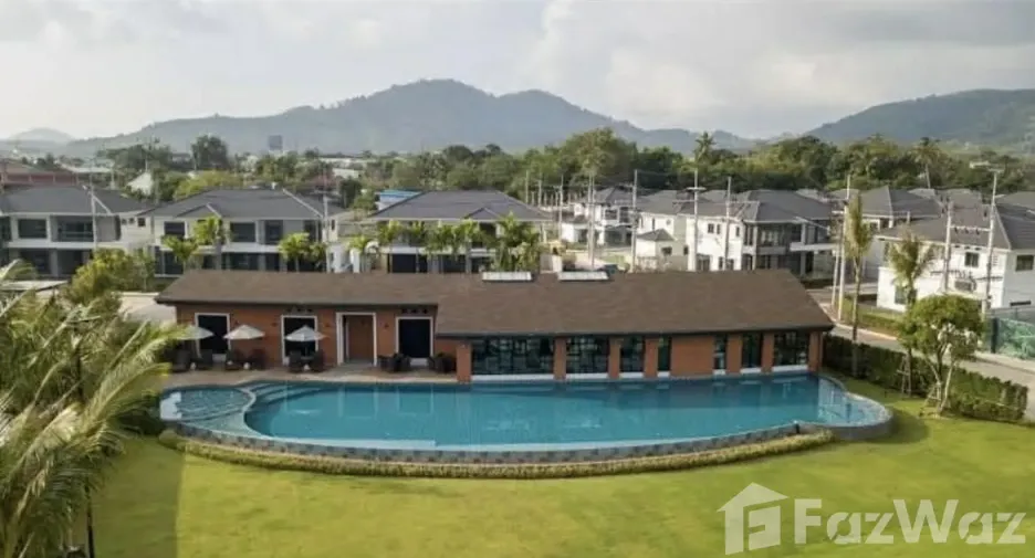 For rent 4 bedrooms house in Mueang Phuket, Phuket
