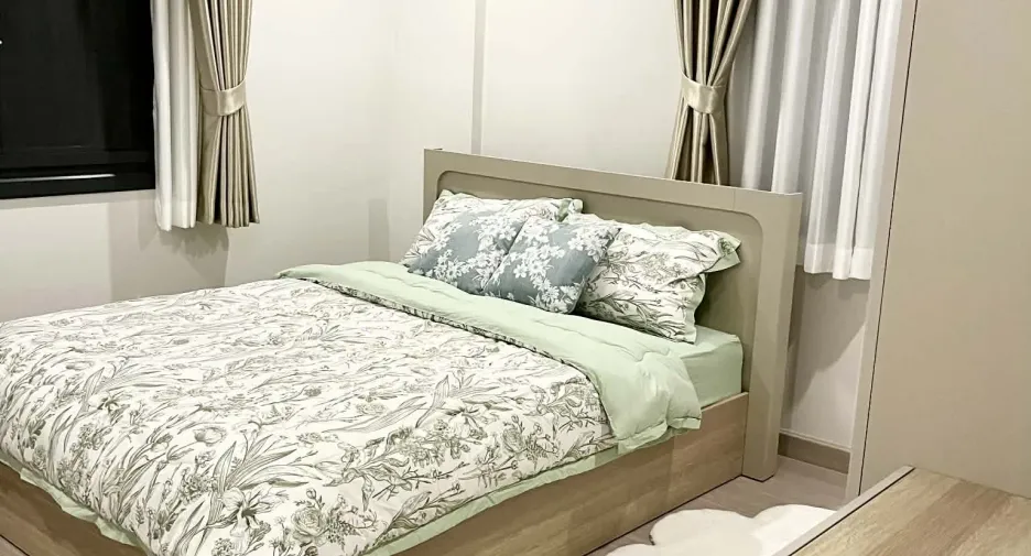 For rent 4 bedrooms house in Mueang Phuket, Phuket