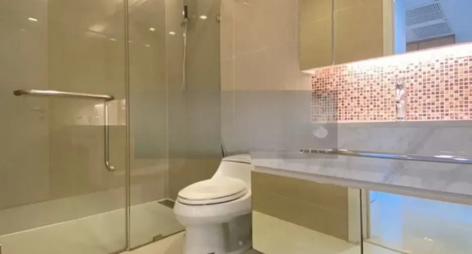 Продажа и аренда 1 кровать кондо в Щаттхана, Бангкок