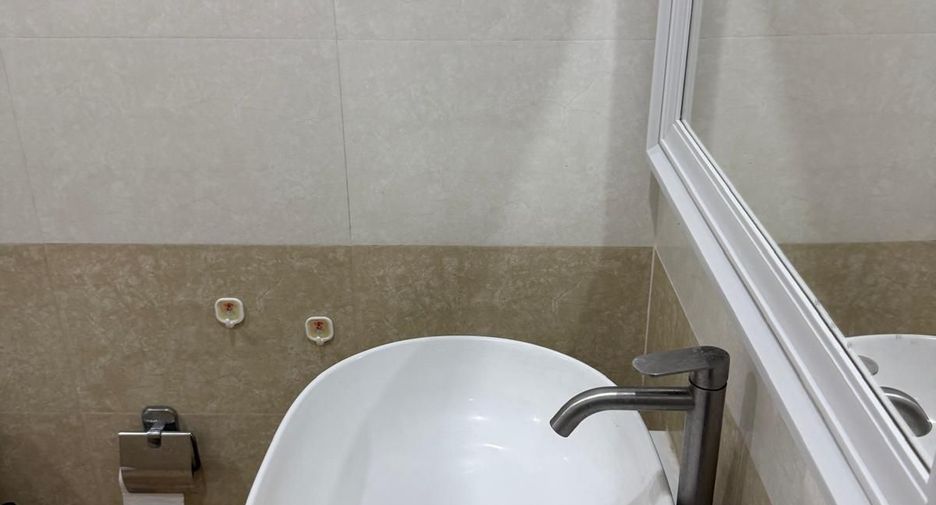 For rent 3 bedrooms villa in Huay Yai, Pattaya