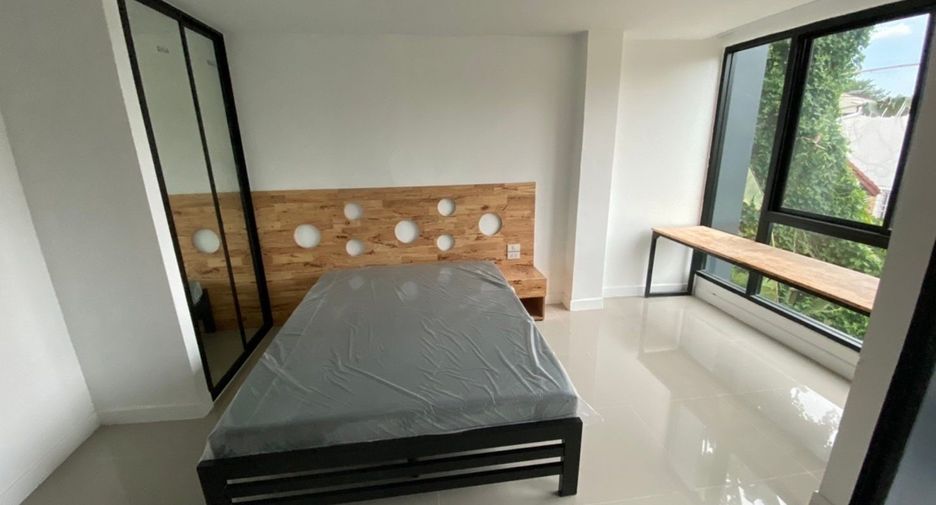 Gewerbefläche zum Kauf mit 18 Zimmer in Chatuchak, Bangkok