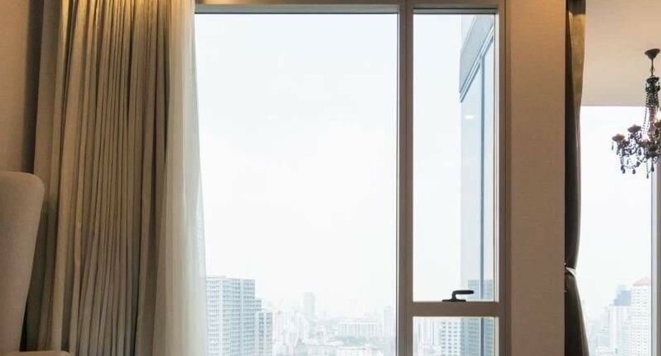 Condo en venta de 3 habitaciones en Khlong Toei, Bangkok
