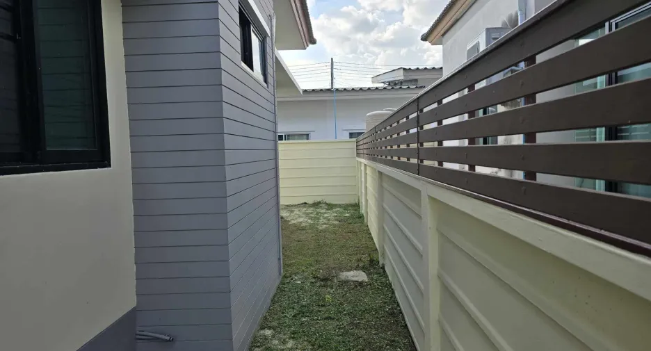 For sale and for rent 3 bedrooms house in Mueang Rayong, Rayong