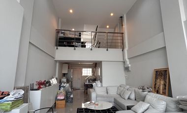 For sale and for rent 3 bedrooms townhouse in Bang Na, Bangkok