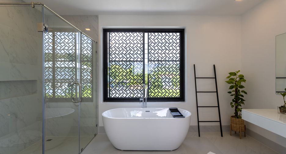 For rent 3 bedrooms villa in Thalang, Phuket