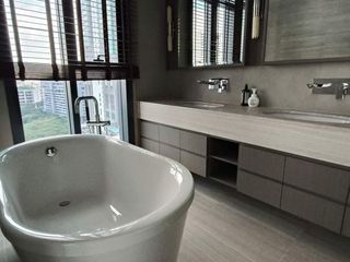 ขาย 2 ห้องนอน คอนโด ใน สาทร, กรุงเทพฯ