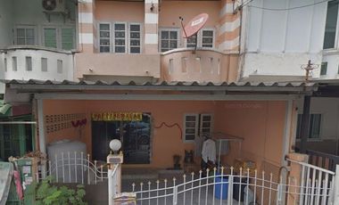 For sale 3 bedrooms townhouse in Lam Luk Ka, Pathum Thani