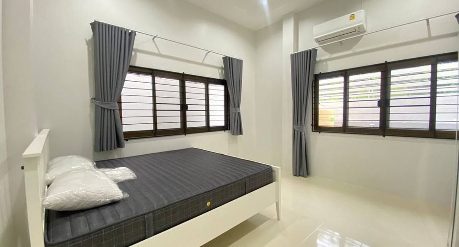 For rent 3 bedrooms house in Mueang Phuket, Phuket