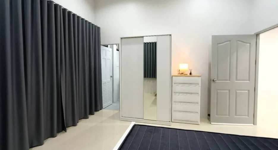 Haus zur Miete mit 3 Zimmer in Mueang Phuket, Phuket