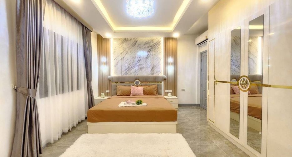 For sale 5 ベッドルーム house in Bang Lamung, Chonburi