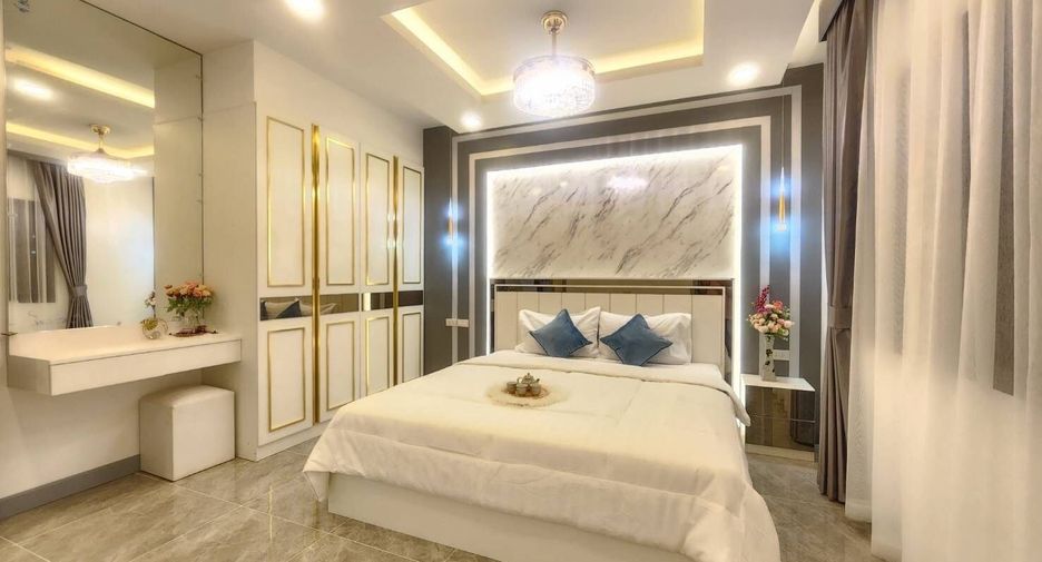 For sale 5 ベッドルーム house in Bang Lamung, Chonburi