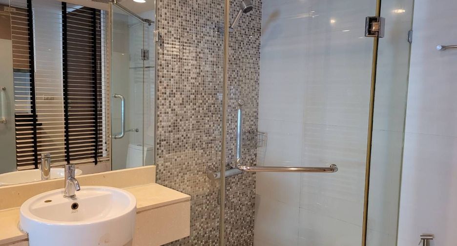 For sale studio condo in Pathum Wan, Bangkok
