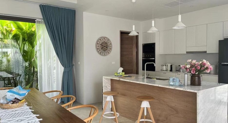 For rent 4 bedrooms villa in Thalang, Phuket