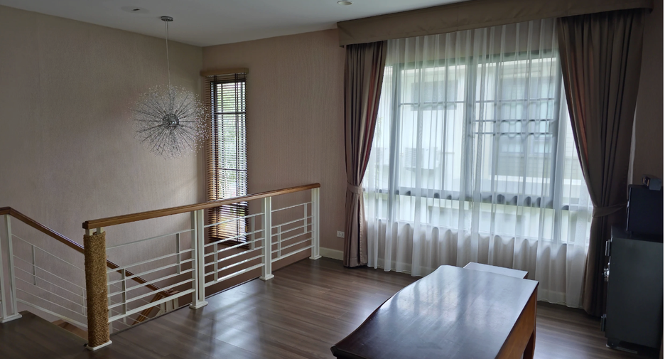 For sale 3 bedrooms villa in Mueang Phuket, Phuket