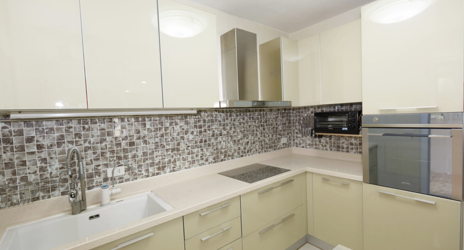 For sale 3 bedrooms villa in Mueang Phuket, Phuket