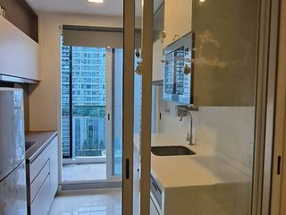 For sale 1 bed condo in Thon Buri, Bangkok