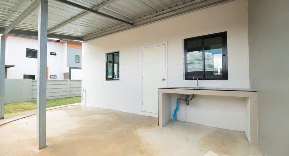 À vendre 4 chambres maison à Nikhom Phatthana, Rayong