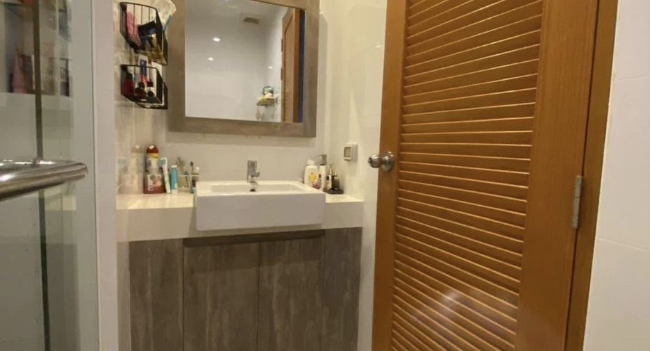 For rent 1 bed condo in Mueang Phuket, Phuket