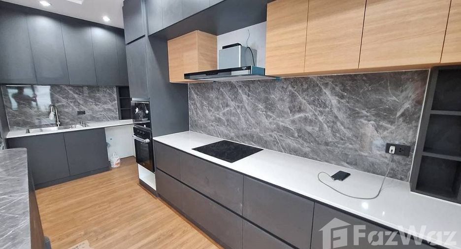 Casa en venta de 3 habitaciones en Bang Lamung, Chonburi