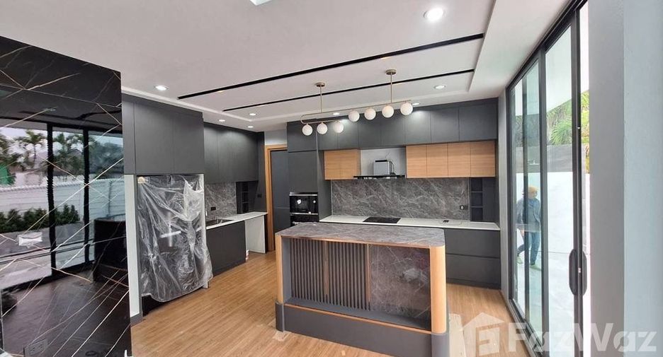 Casa en venta de 3 habitaciones en Bang Lamung, Chonburi