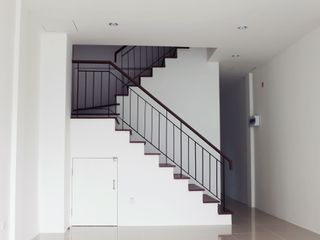 Reihenhaus zum Kauf mit 4 Zimmer in Mueang Samut Prakan, Samut Prakan