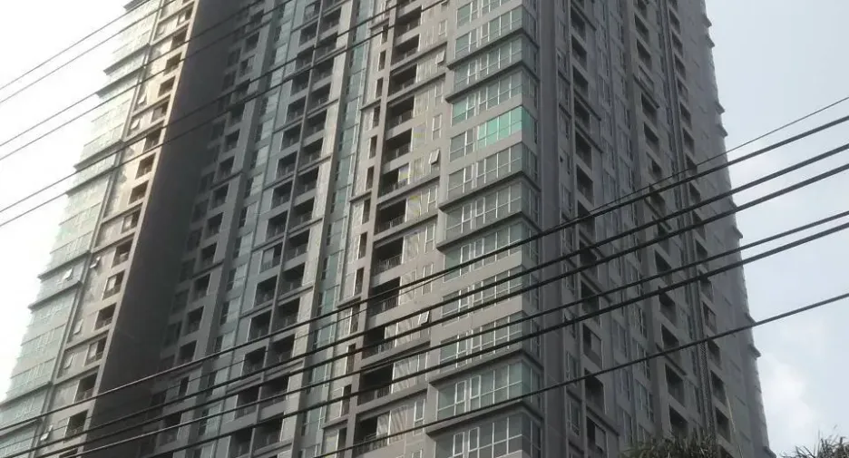 Condo en alquiler y en venta de 1 habitaciones en Watthana, Bangkok