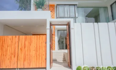 For sale 4 bedrooms villa in Thalang, Phuket