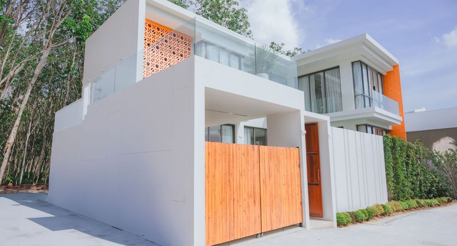 For sale 4 bedrooms villa in Thalang, Phuket