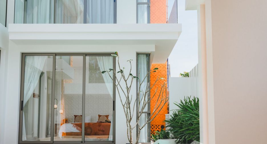 For sale 4 bedrooms villa in Thalang, Phuket