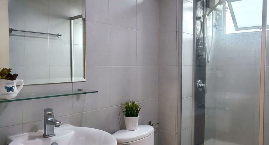For sale studio condo in Mueang Nonthaburi, Nonthaburi
