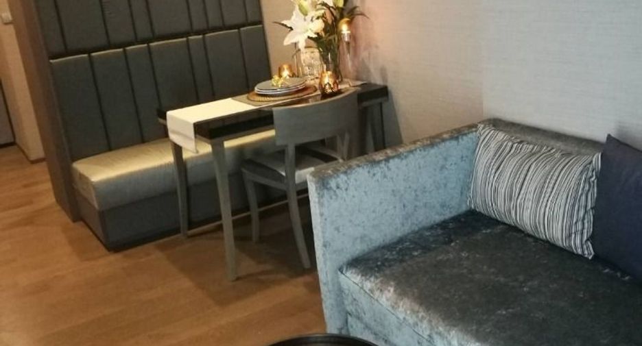 For sale 1 bed condo in Sathon, Bangkok