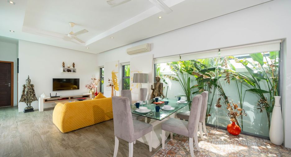 For sale 2 bedrooms villa in Mueang Phuket, Phuket