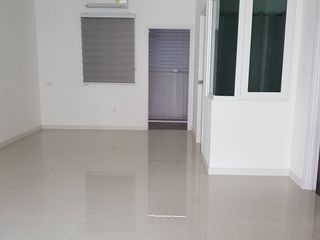 For rent 4 bedrooms townhouse in Bang Yai, Nonthaburi