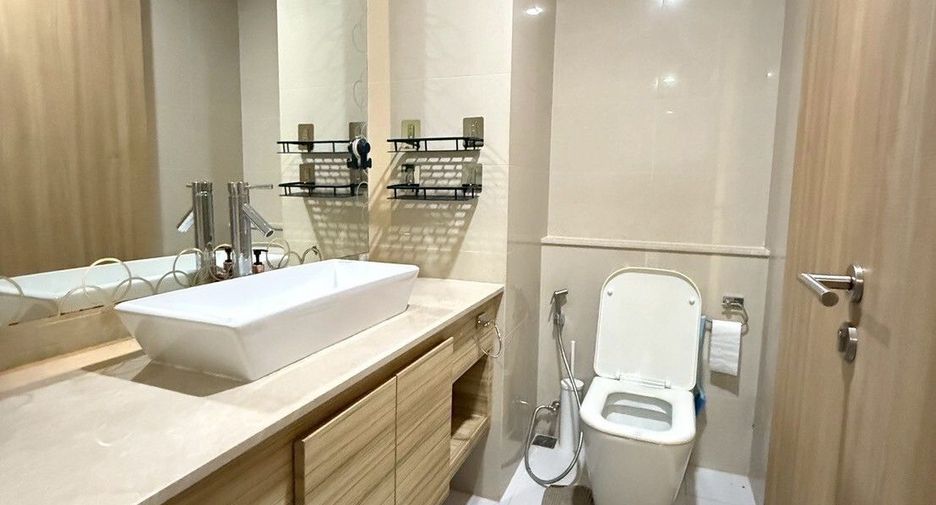 For rent 1 bed condo in Bang Lamung, Chonburi
