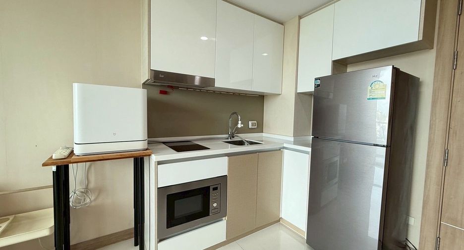 For rent 1 bed condo in Bang Lamung, Chonburi