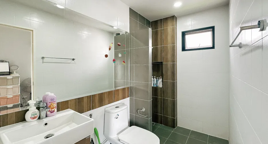 Haus zum Kauf mit 4 Zimmer in Mueang Nonthaburi, Nonthaburi