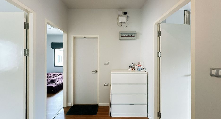 Haus zum Kauf mit 4 Zimmer in Mueang Nonthaburi, Nonthaburi