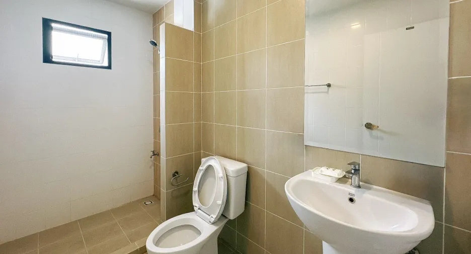 Haus zum Kauf mit 4 Zimmer in Mueang Nonthaburi, Nonthaburi