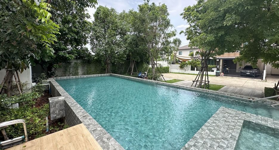 Haus zum Kauf mit 4 Zimmer in Mueang Nonthaburi, Nonthaburi