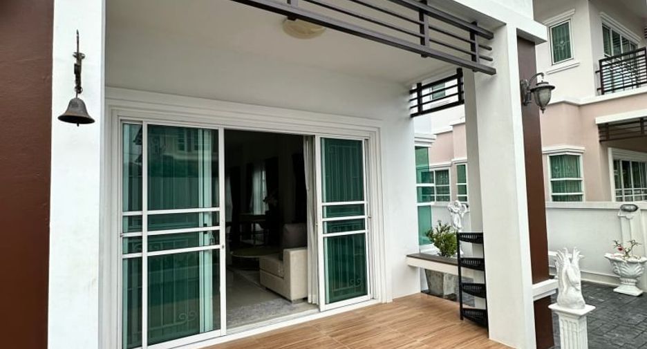 出售 3 卧室 独立屋 在 Bang Lamung, Chon Buri