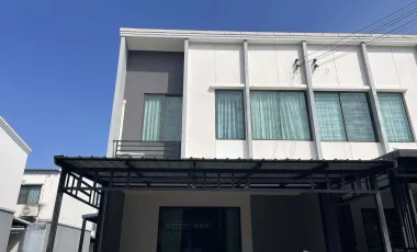 出租 3 卧室 联排别墅 在 Bang Yai, Nonthaburi