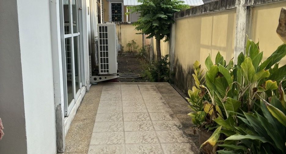 Haus zum Kauf mit 3 Zimmer in Bang Lamung, Chonburi