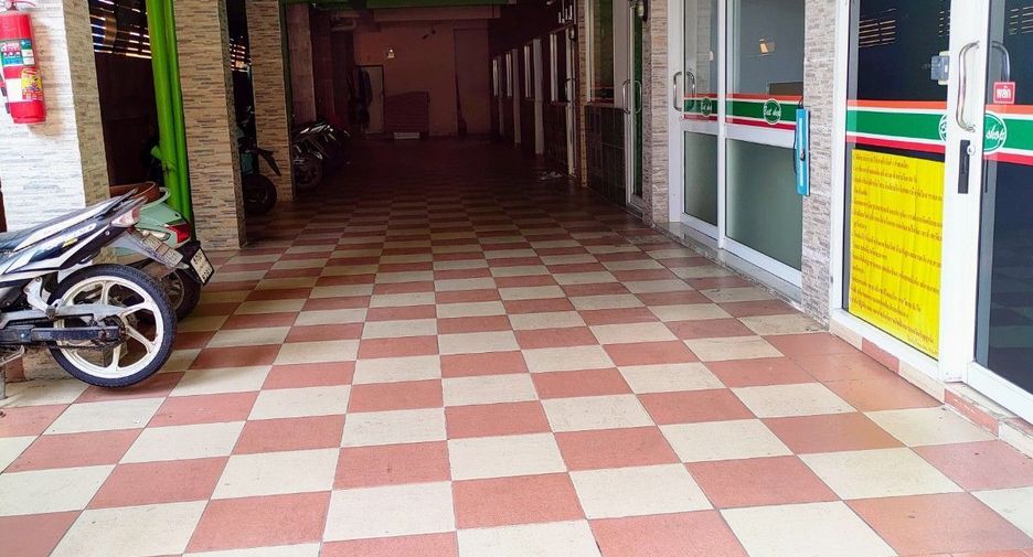For sale 41 bedrooms apartment in Rat Burana, Bangkok