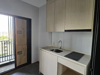 For sale 1 bed condo in Bang Kapi, Bangkok