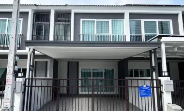 For rent 3 bedrooms townhouse in Mueang Phuket, Phuket