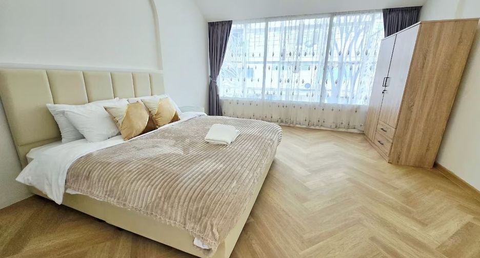 For rent 2 bedrooms townhouse in Mueang Nonthaburi, Nonthaburi