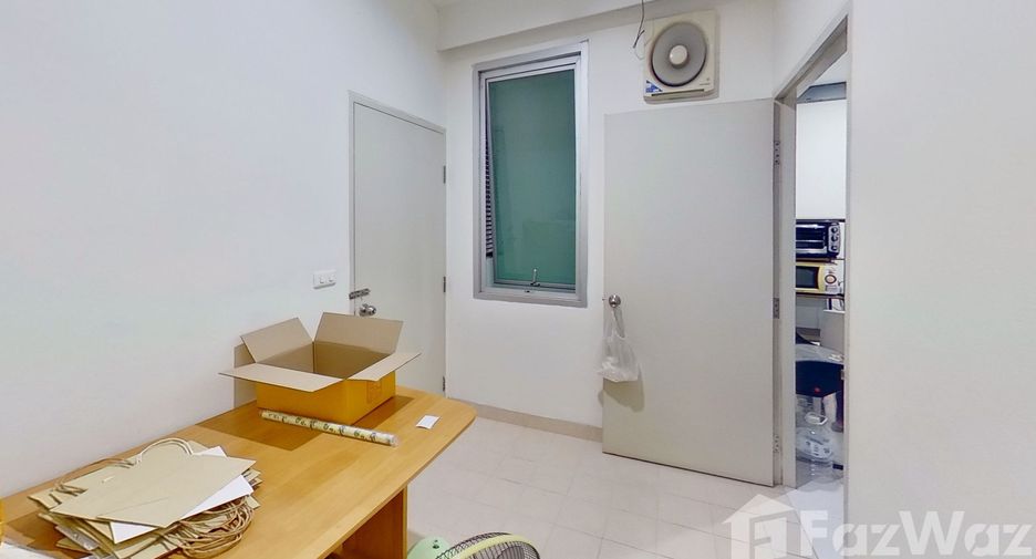 Condo en venta de 3 habitaciones en Watthana, Bangkok