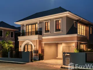 À louer 4 chambres villa à Mueang Phuket, Phuket